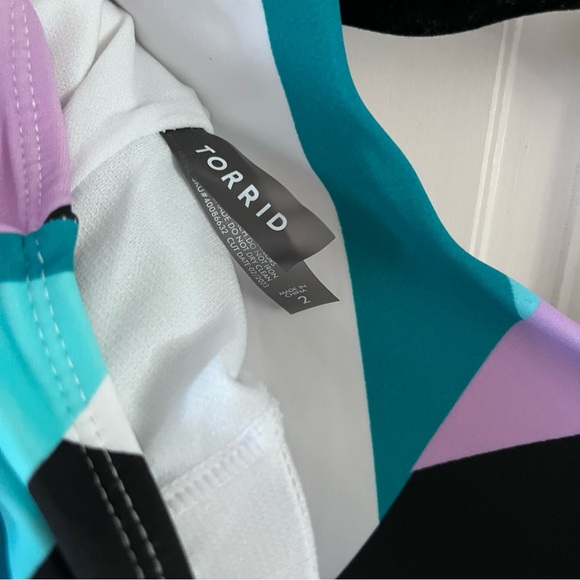 Torrid Swim Top - Picture 3 of 4